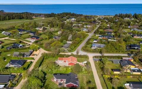 Maiti - 400M to the Fjord: Vand, Vandressourcer, Krop Af Vand, Rots, Kyst, Naturlige Landskab, Headland, Coastal Og Oceaniske Landskabsformer, Terræn, Promontory