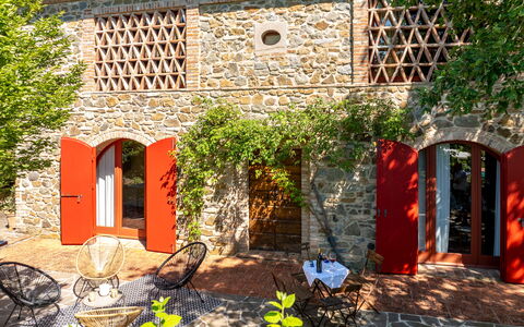 Villa Santa Barbara: Busk, Dør, Have, Sommerhus, Mursten, Murværk, Stuehus, Estate, Gård, Landscaping