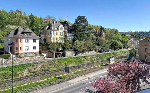 Cozy Home Lahnstein: Svømmepøl, Ferieby, Eco Hotel, Udvej, Villa