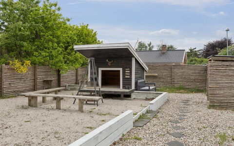 Ingalil - 950M from the Sea: Svømmepøl, Ferieby, Eco Hotel, Udvej, Villa