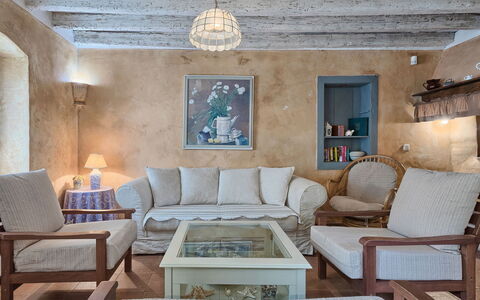 Ita: Svømmepøl, Ferieby, Eco Hotel, Udvej, Villa