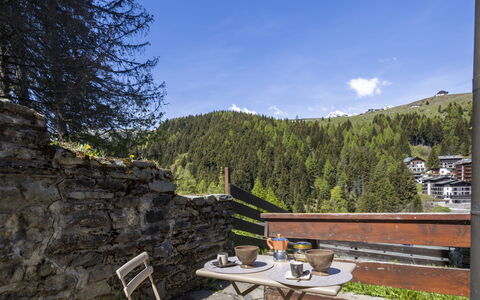 Martini Garden Studio: Svømmepøl, Ferieby, Eco Hotel, Udvej, Villa