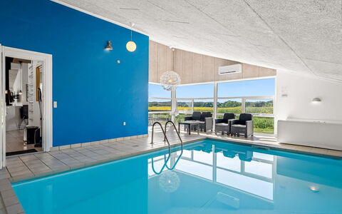 Fria - 200M from the Sea: Svømmepøl, Kompositmateriale, Udvej, Hotel, Skygge, Thermae, Design, Villa, Eco Hotel, Fritidscenter