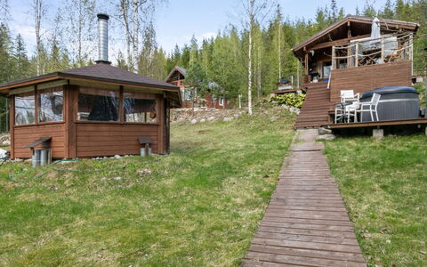 Villa Kaidanjylhä: Træ, Bank, Sommerhus, Landdistrikt, Sø, Afspejling, Reservoir, Dam