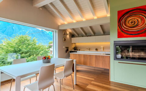 Zani: Møbel, Indretning, Træ, Gulvbelægning, Loft, Køkken, Bord, Etage, Køkken & Spisebord, Stol