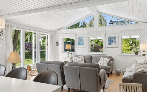 Stig - 1.1Km from the Sea: Couch, Hjem, Indretning, Loft, Stue, Sommerhus, Molding, Design, Veranda