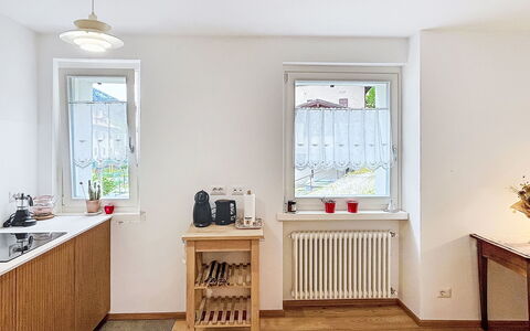 La Casa di Bruna: Møbel, Gulvbelægning, Indretning, Etage, Træ, Køkken Apparat, Cabinetry, Countertop, Køkken, Værelse