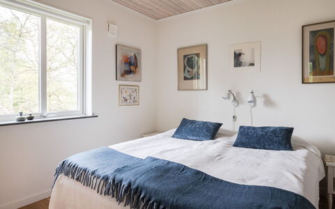 Lövekulle: Seng, Soveværelse, Sengetøj, Sengetøj, Træ, Indretning, Loft, Etage, Gulvbelægning, Møbel
