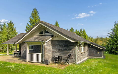 Fita - 30Km from the Sea: Hus, Tag, Sommerhus, Hjem, Sidespor, Gård, Stuehus, Lawn, Veranda, Garden Bygninger