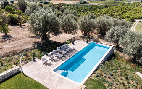 Villa Maddalena: Svømmepøl, Blå, Udvej, Kompositmateriale, Thermae, Fritid, Estate, Eco Hotel, Liggestol, Udendørs Møbler