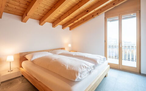 Darschalè 11: Træ, Soveværelse, Indretning, Seng, Loft, Sengetøj, Sengetøj, Bed Frame, Værelse, Hårdttræ