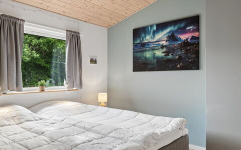 Arise - 1.5Km from the Sea: Soveværelse, Træ, Seng, Indretning, Loft, Sengetøj, Etage, Sengetøj, Gulvbelægning, Bed Frame