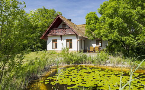 Villa Canela: Hus, Sommerhus, Hjem, Tag, Landdistrikt, Stuehus, Forår, Have, Eng