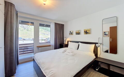 Saphir: Indretning, Hjem, Lejlighed, Loft, Soveværelse, Seng, Bed Frame, Suite, Hårdttræ, Hotel