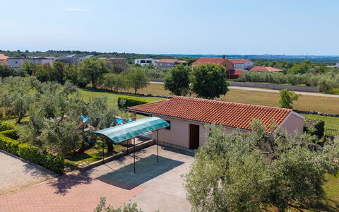 Villa Greta: Indretning, Lejlighed, Altan, Hårdttræ, Bejdse, Trægulve, Gelænder, Dagslys, Hotel, Penthouselejlighed