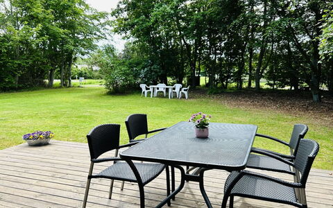 Ritte - from the Sea: Møbel, Udendørs Møbler, Bord, Stol, Udendørs Bord, Skygge, Have, Køkken & Spisebord, Wicker, Gårdhave