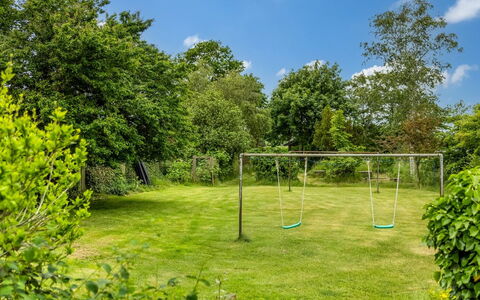 Alena - 50M to the Fjord: Græs, Sommer, Busk, Land Lot, Have, Lawn, Eng, Pasture