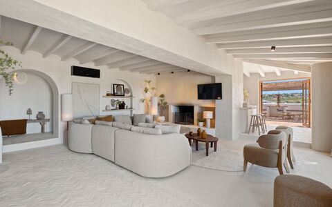 Prana: Væg, Arkitektur, Hjem, Gulvbelægning, Indretning, Etage, Lejlighed, Stue, Couch