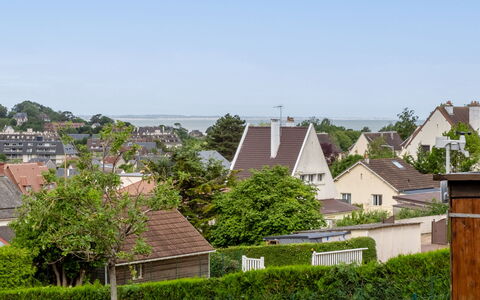 Les Ducs de Normandie: Udvej, Svømmepøl, Estate, Skygge, Landscaping, Eco Hotel, Hotel, Villa