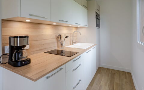 Les Ducs de Normandie: Udvej, Svømmepøl, Estate, Skygge, Landscaping, Eco Hotel, Hotel, Villa