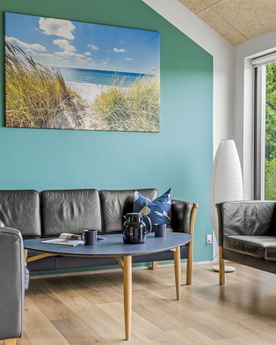 Anabel - 800M from the Sea