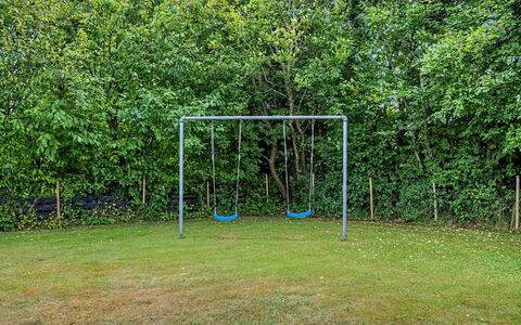 Ragnborg - 700M from the Sea: Græs, Lawn, Have, Skygge, Parkere, Net, Backyard