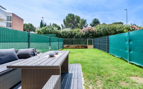 Tramuntana Ii: Svømmepøl, Udvej, Hjem, Eco Hotel, Estate, Gårdhave, Villa, Gårdsplads, Design, Udendørs Møbler
