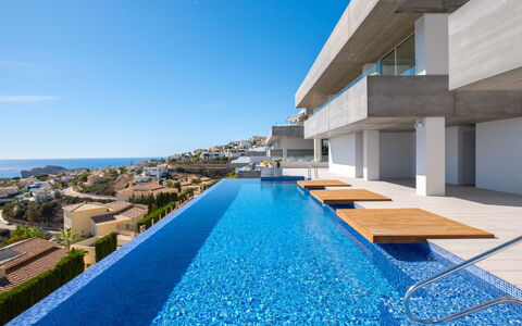 Blue Infinity i: Svømmepøl, Udvej, Hjem, Eco Hotel, Estate, Gårdhave, Villa, Gårdsplads, Design, Udendørs Møbler