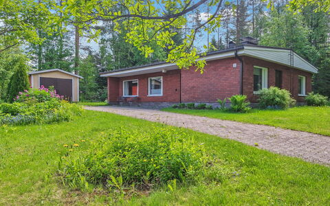 Lomakoti Lehtimäki: Svømmepøl, Udvej, Hjem, Eco Hotel, Estate, Gårdhave, Villa, Gårdsplads, Design, Udendørs Møbler