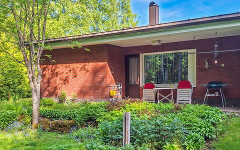 Lomakoti Lehtimäki: Svømmepøl, Udvej, Hjem, Eco Hotel, Estate, Gårdhave, Villa, Gårdsplads, Design, Udendørs Møbler