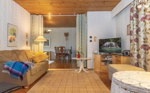 Lomakoti Lehtimäki: Svømmepøl, Udvej, Hjem, Eco Hotel, Estate, Gårdhave, Villa, Gårdsplads, Design, Udendørs Møbler