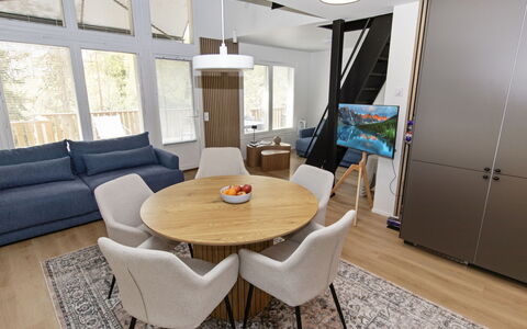 Villa Viktoria: Svømmepøl, Udvej, Hjem, Eco Hotel, Estate, Gårdhave, Villa, Gårdsplads, Design, Udendørs Møbler