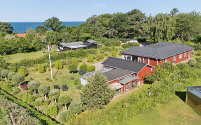 Velena - 150M from the Sea