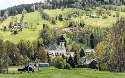 Rokytnice Nad Jizerou 2: Træ, Bjergrige Landskabsformer, Natur, Bakke, Landskab, Highland, Bjerg, Landdistrikt, Hill Station