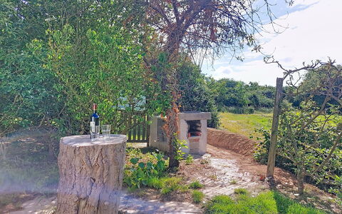 Le Kernic 2: Altan, Villa