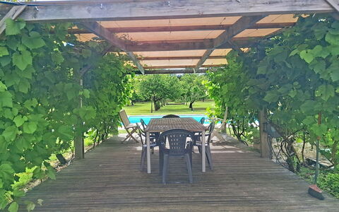 Mouleron: Altan, Villa