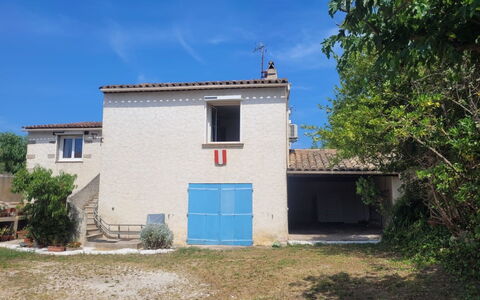 Sainte Marguerite: Altan, Villa