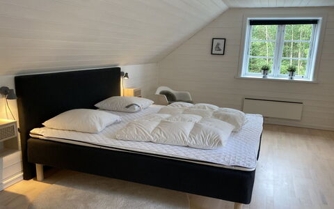 Stanko - 300M from the Sea: Soveværelse, Seng, Sengetøj, Sengetøj, Bed Frame, Etage, Gulvbelægning, Møbel, Sengetøj, Trægulve