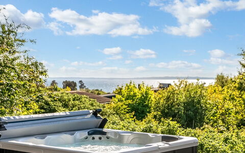 Blagica - 600M from the Sea: Badekar, Sanitærarmatur, Jacuzzi, Svømmepøl