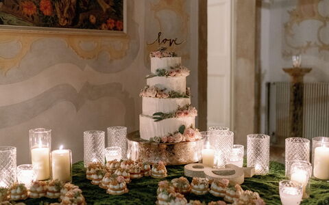 Villa Veneta - Historic Villa in the Prosecco Hill: Dug, Dessert, Mad, Omdrejningspunktet, Blomsterhandlere