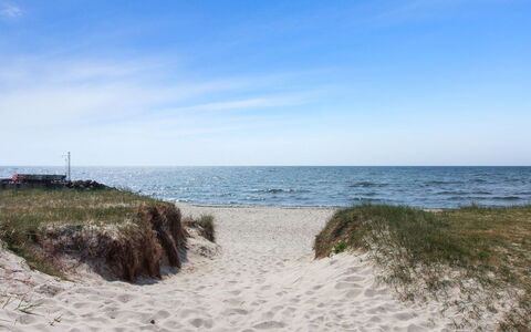 Eliene - 500M from the Sea: Himmel, Blå, Krop Af Vand, Strand, Naturligt Miljø, Horisont, Kyst, Hav, Sommer