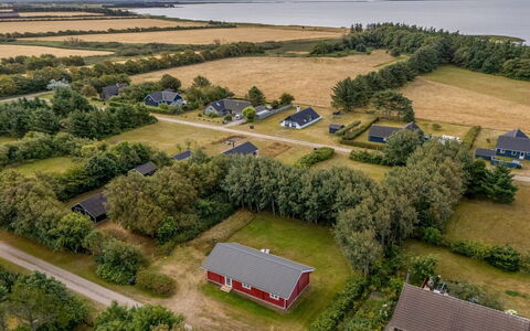 Taija - 200M to the Fjord: Fugleperspektiv, Luftfotografering, Landskab, Almindeligt, Land Lot, Tag, Mark, Landdistrikt, Menneskelig Bosættelse, Hjem