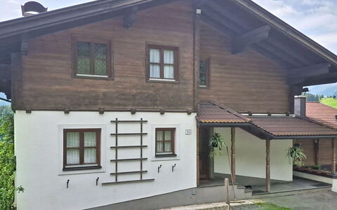 Hoamat Stadlfeld: Bygning, Vindue, Træ, Hus, Hjem, Tag, Sommerhus, Dør, Sidespor, Hældning