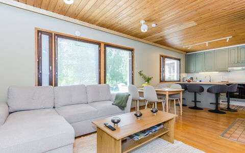Mäntylä: Udvej, Estate, Hacienda, Altan, Ferieby, Svømmepøl, Hotel, Badeby, Landscaping