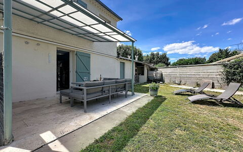 La Villa Soleya: Udvej, Estate, Hacienda, Altan, Ferieby, Svømmepøl, Hotel, Badeby, Landscaping