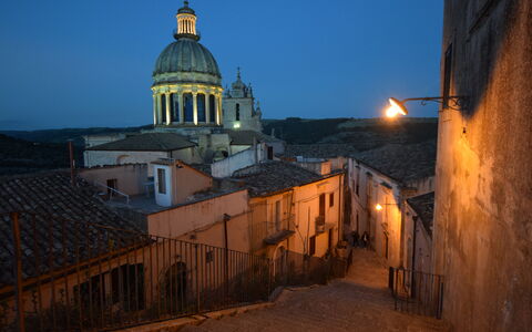 Casa Goel: Himmel, City, Stad, Arkitektur, Kvarter, Dome, Tag, Aften, Morgen, Dome