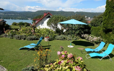 Velden am Wörthersee 39: Busk, Udendørs Møbler, Have, Møbel, Landscaping, Lawn, Fritid, Gård, Skygge
