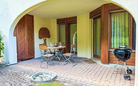 Runca 752: Udvej, Hotel, Ferieby
