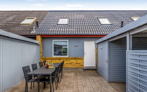 Lotte - 1.5Km from the Sea: Udvej, Hotel, Ferieby