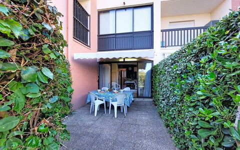 Le Tropique: Udvej, Hotel, Ferieby